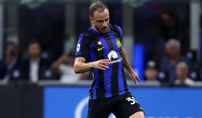 Oltre l'emergenza, Carlos Augusto è il multitasking di Inzaghi Oltre l'emergenza, Carlos Augusto è il multitasking di Inzaghi
