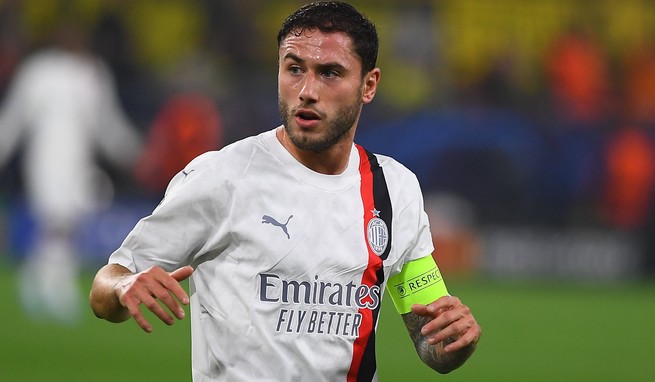 Calabria o Vojvoda: a chi gioverà il cambio maglia? Calabria o Vojvoda: a chi gioverà il cambio maglia?