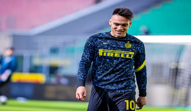 VOTI FANTACALCIO SERIE A 10 GIORNATA: LAUTARO IS BACK, SEMPRE NZOLA, IMMOBILE VA K.O