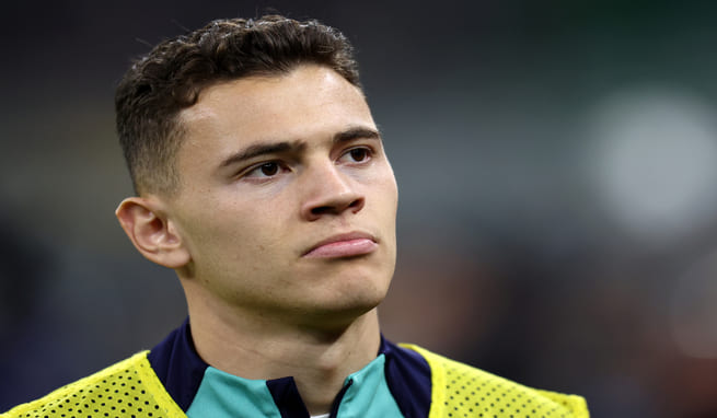 Voti posticipo Inter-Genoa: Lautaro spento, Barella coraggioso, male Gudmundsson