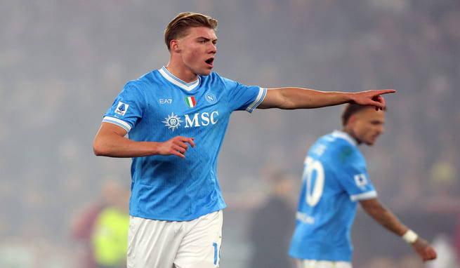 VOTI SERIE A 13 GIORNATA: PALESTRA DECOLLA,  RAVAGLIA SI ESALTA, TORNADO HOJLUND